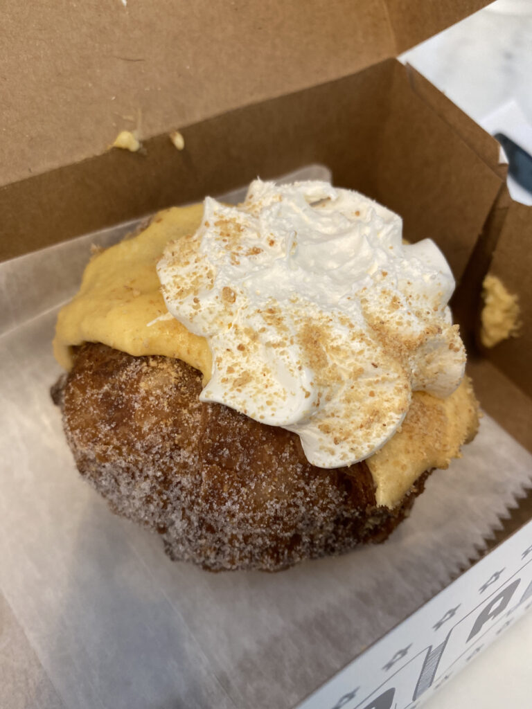 アラバマ州ハンツビルにあるパンのような甘すぎないドーナッツ屋 Parlor Doughnuts