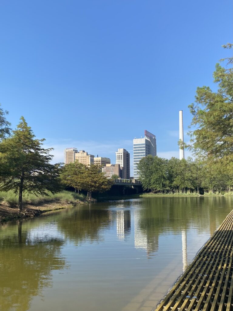 Birmingham ダウンタウンにある公園 Railroad Park