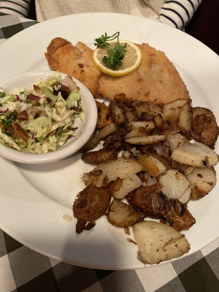 アラバマ州ハンツビルにある本格ドイツ料理 Ol Heidelberg Cafe