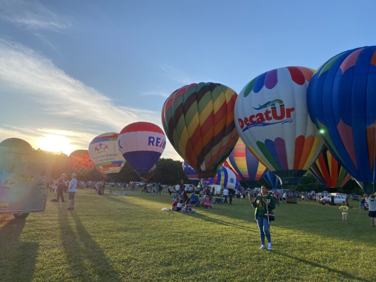 ディケーターで行われる熱気球イベントAlabama Jubilee Hot Air Balloon Festival