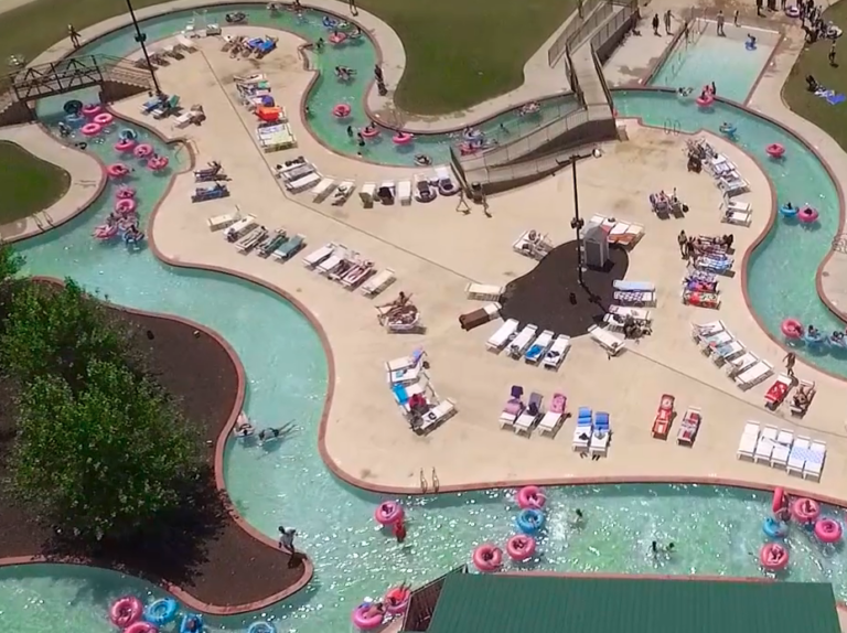 ディケーターのウォーターパークPoint Mallard Park