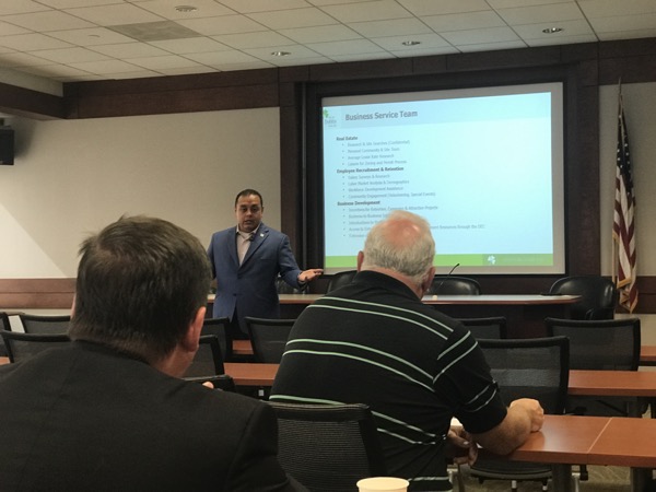 Jeremiah Gracia from Economic Development of City of Dublin spoke at Columbus Bar Associationダブリン市経済開発局ジェラマイア・グラシア氏のスピーチ