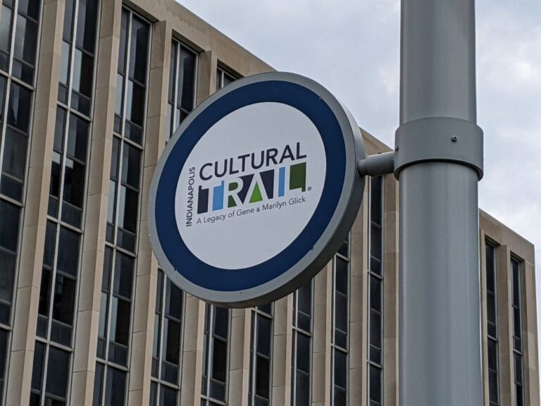 インディアナポリスの遊歩道　Cultural Trail