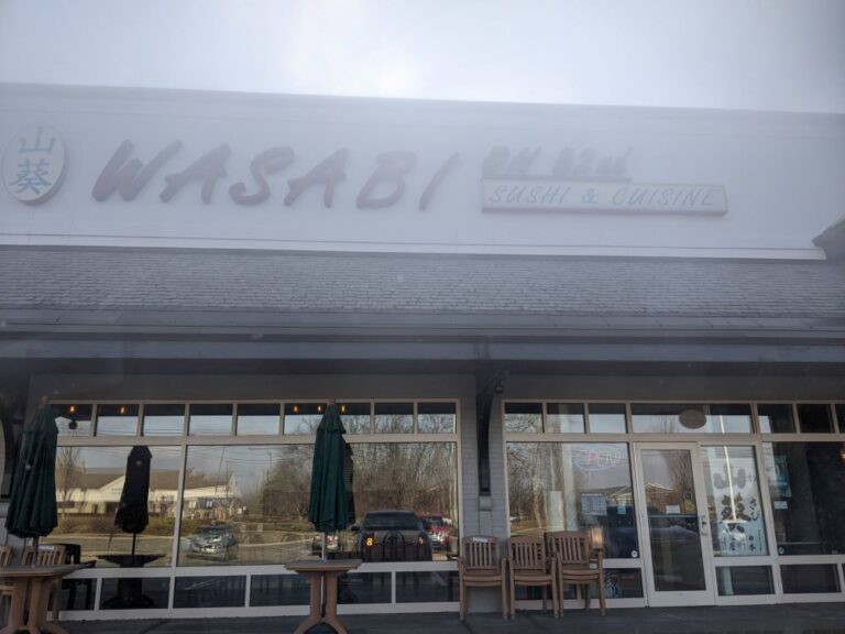 インディアナ州インディアナポリスの日本料理店 ワサビ