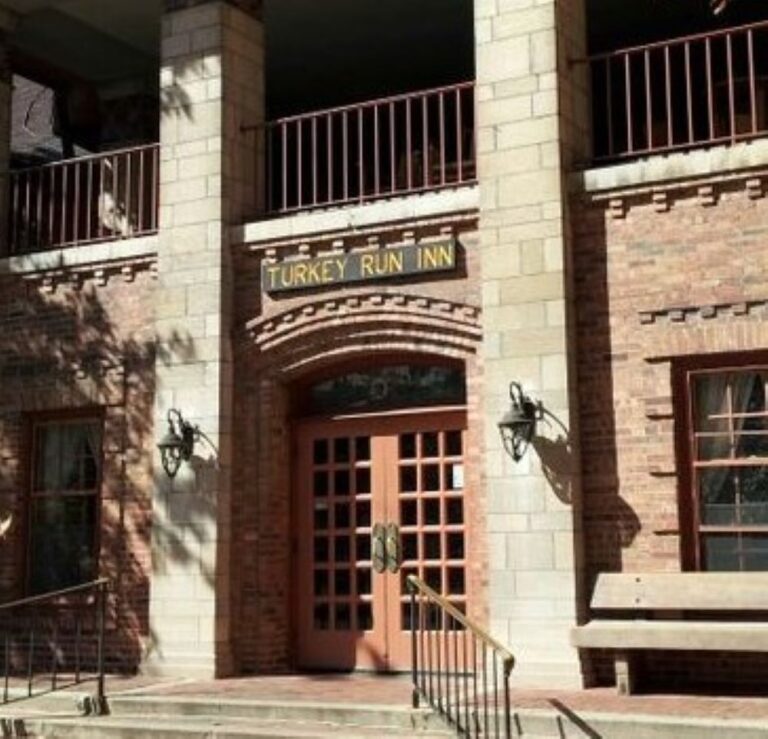 インディアナ州マーシャルにあるターキーラン州立公園