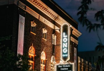 インディアナ州ラフィエットにある劇場 Long Center