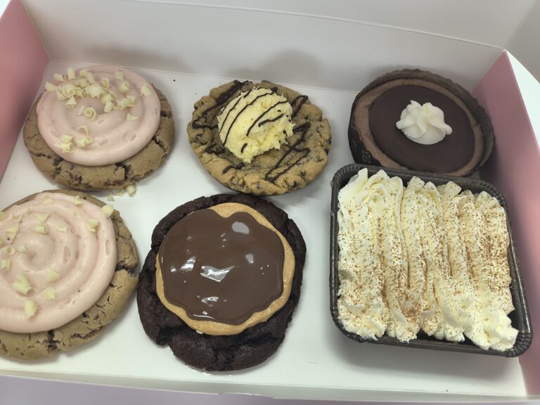 カーメル/可愛いアメリカンクッキー/Crumbl Cookies-Carmel