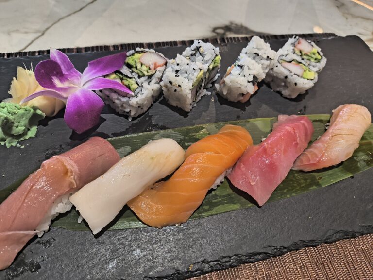 キャッスルトンにある極上のお寿司が味わえる　SakeMaru