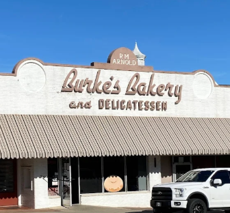 ダンビルのほのぼのパン屋さん – Burke’s Bakery & Delicatessen