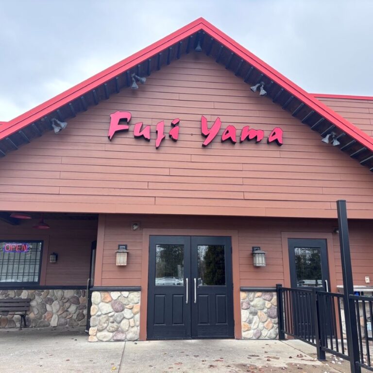 ミシガン州グランドラピッツ　アジアンレストラン