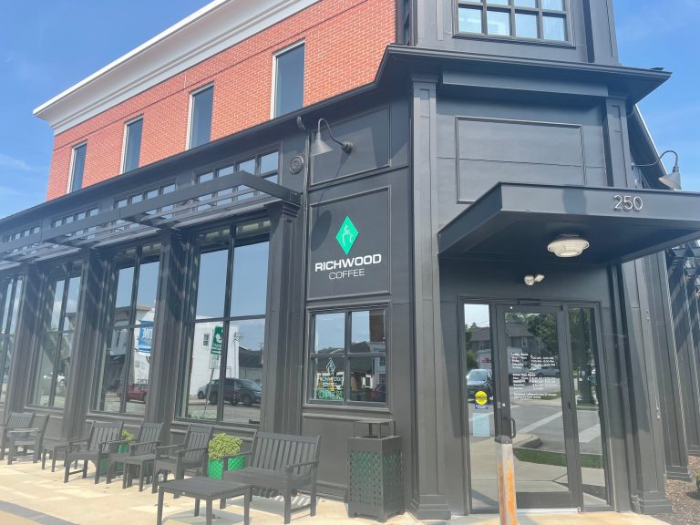 オハイオ州メアリーズビルの地域に根ざしたチャリティ重視のコーヒーショップ『Richwood Coffee』