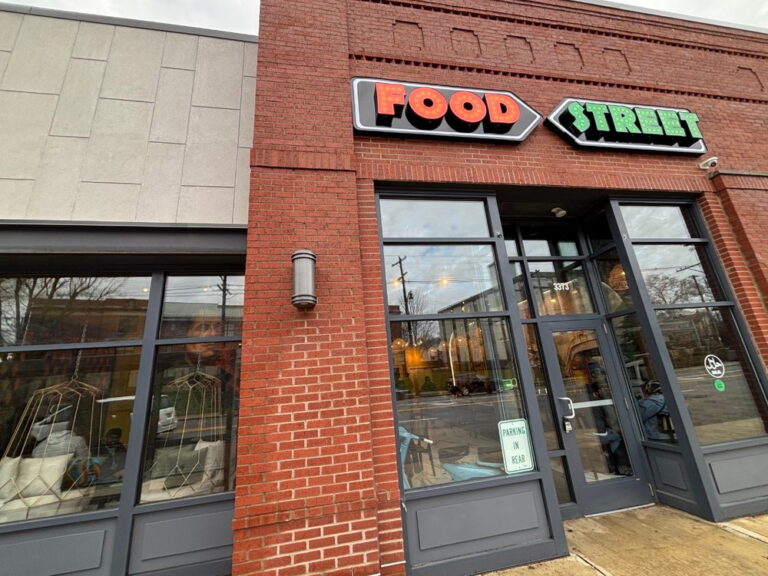 オハイオ州コロンバス・クリントンビルのパキスタンストリートフードが楽しめる店『Food Street』