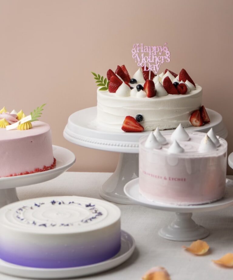 オハイオ州コロンバス・Tous Les Jours 豊富なパンとおしゃれなケーキが楽しめるパティスリー