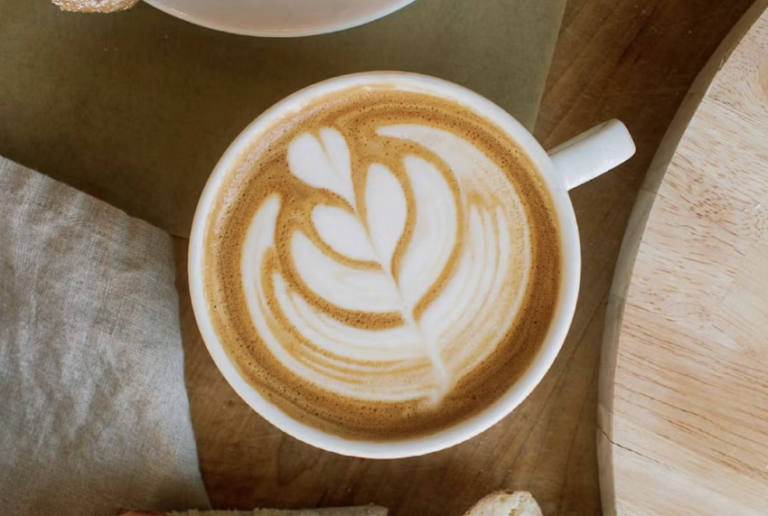 オハイオ州コロンバス・行列のできる人気カフェfox in the snow